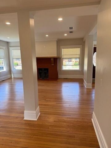 54 Massachusetts Street, Highland Park, MI 48203