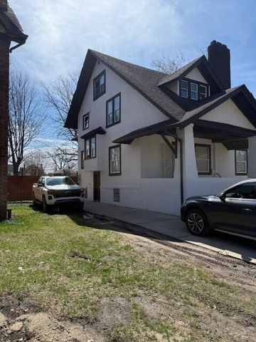 54 Massachusetts Street, Highland Park, MI 48203