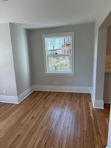 54 Massachusetts Street, Highland Park, MI 48203