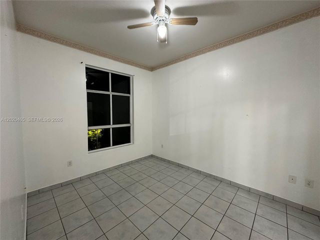 7420 W 20th Ave 446, Hialeah, FL 33016