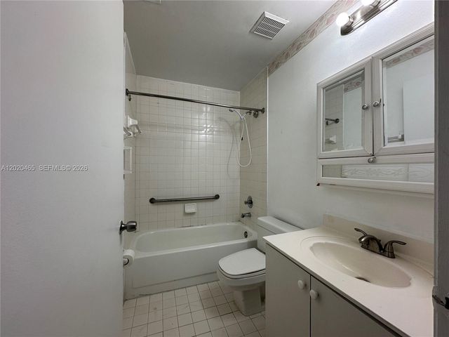 7420 W 20th Ave 446, Hialeah, FL 33016
