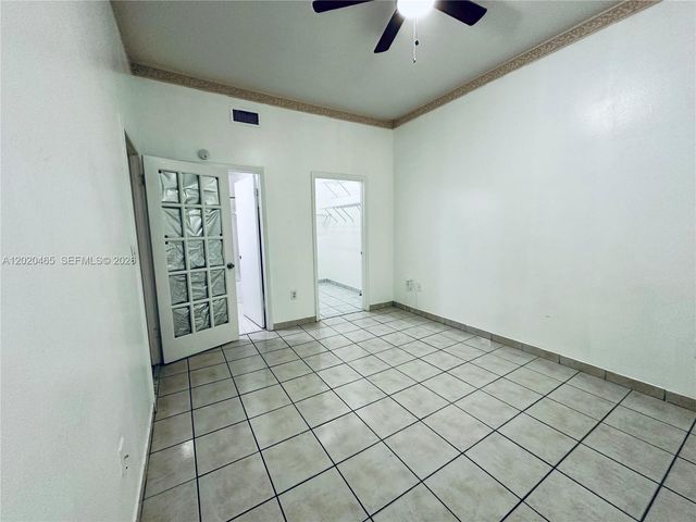 7420 W 20th Ave 446, Hialeah, FL 33016