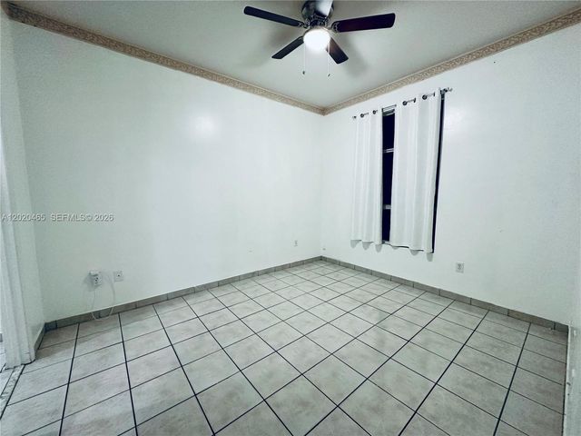 7420 W 20th Ave 446, Hialeah, FL 33016