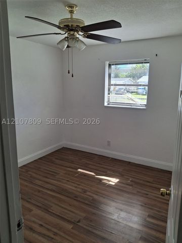 3271 NW 15 CT 3271, Lauderhill, FL 33311