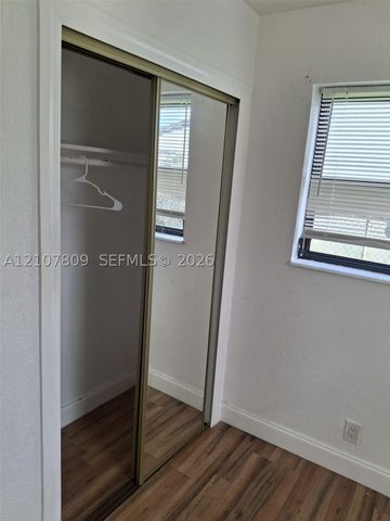 3271 NW 15 CT 3271, Lauderhill, FL 33311