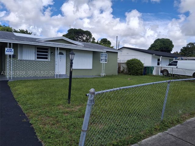 3271 NW 15 CT 3271, Lauderhill, FL 33311