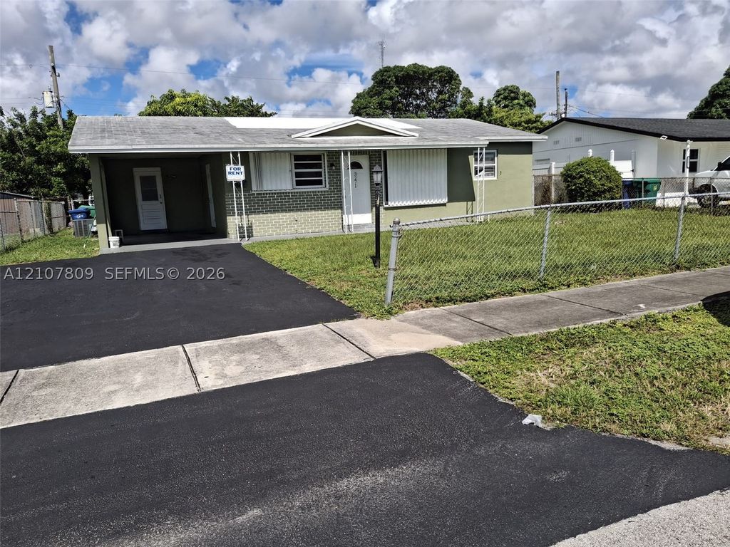3271 NW 15 CT 3271, Lauderhill, FL 33311