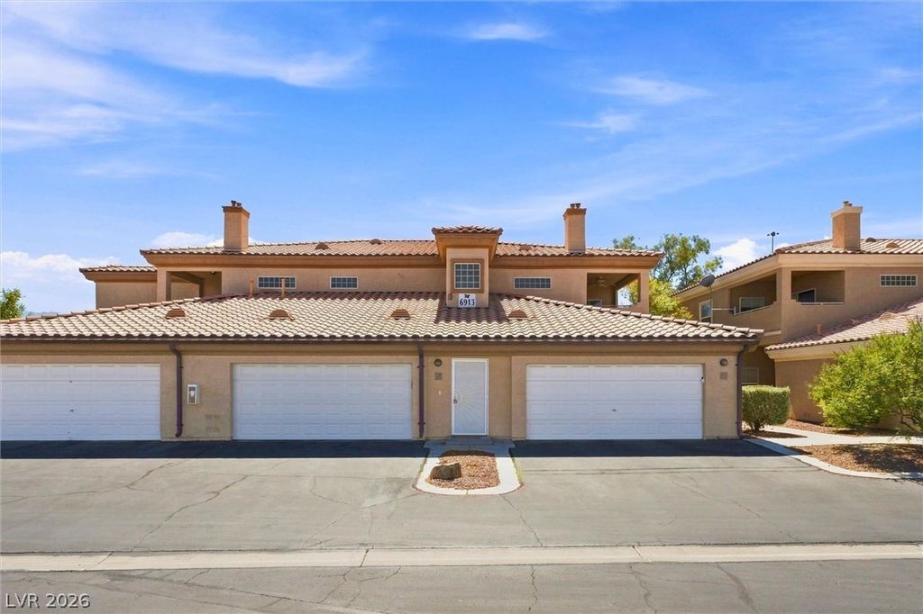 6913 Cobre Azul Avenue 201, Las Vegas, NV 89108 — exterior
