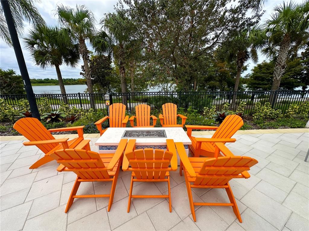 Image 41 of property listing at 5036 SHOREWAY LOOP 30505, Orlando, FL 32819