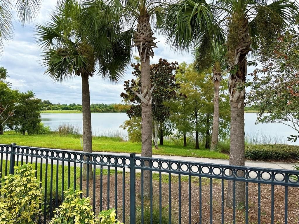 Image 42 of property listing at 5036 SHOREWAY LOOP 30505, Orlando, FL 32819