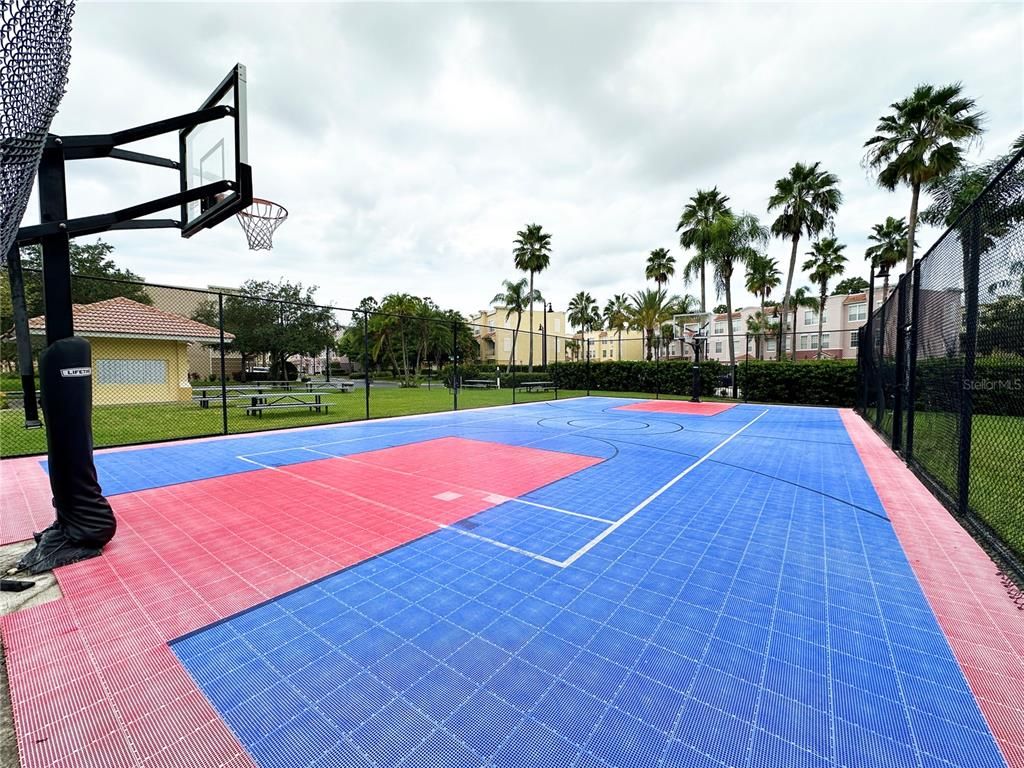 Image 61 of property listing at 5036 SHOREWAY LOOP 30505, Orlando, FL 32819