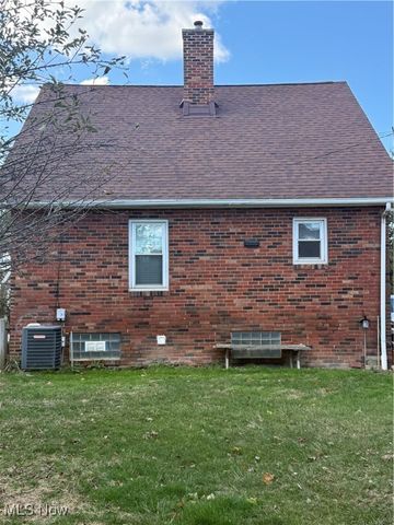 18229 Neff Road, Cleveland, OH 44119