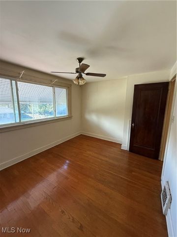 18229 Neff Road, Cleveland, OH 44119