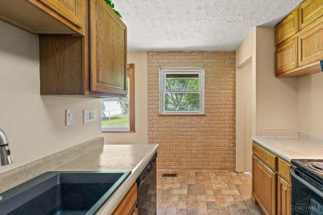 3336 Alexis Road, Colerain Twp, OH 45239