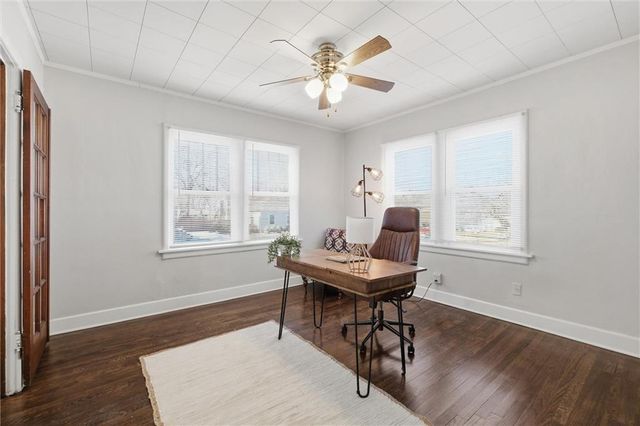 7821 Robinson Street, Overland Park, KS 66204