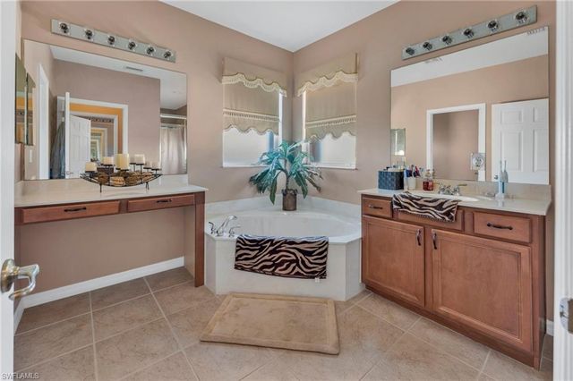 1966 Par DR, Naples, FL 34120