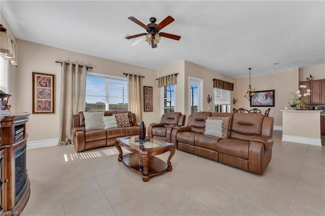 1966 Par DR, Naples, FL 34120