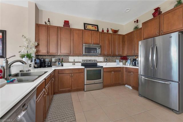 1966 Par DR, Naples, FL 34120