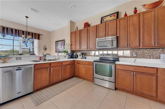 1966 Par DR, Naples, FL 34120