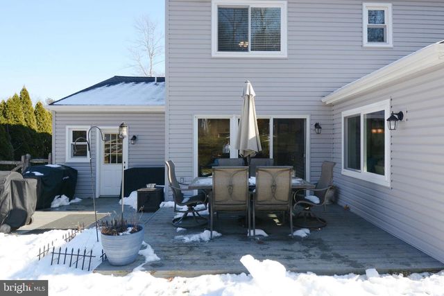 26 BOULDER DR, Sellersville, PA 18960