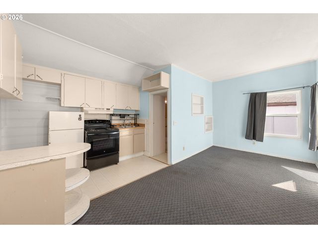 4320 Se HAWTHORNE Blvd, Portland, OR 97215
