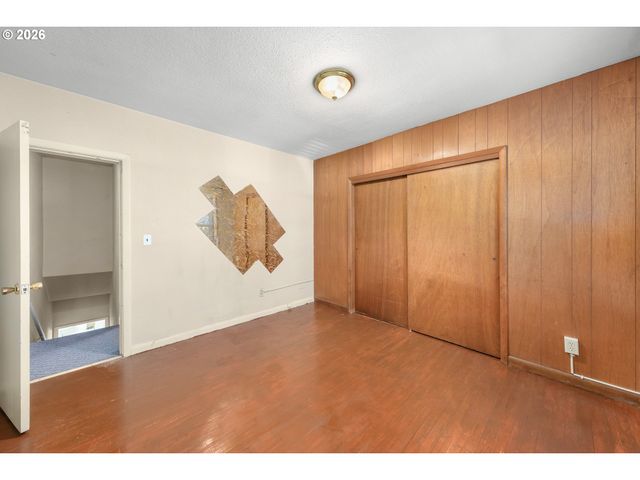 4320 Se HAWTHORNE Blvd, Portland, OR 97215