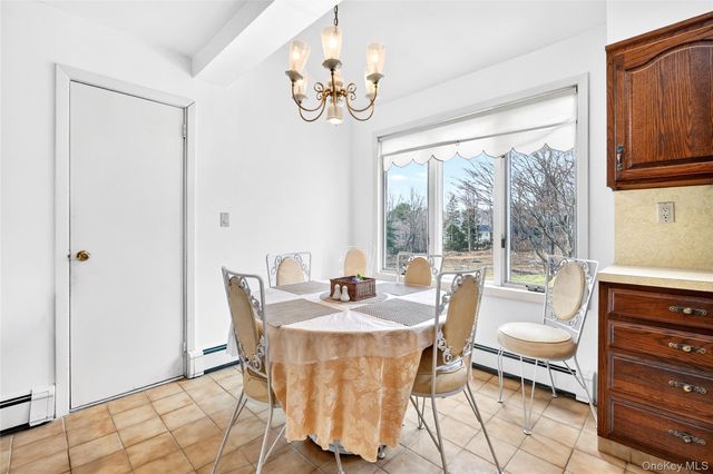 19 Indian Trail, White Plains, NY 10603