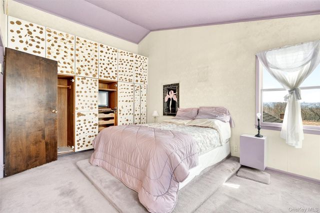 19 Indian Trail, White Plains, NY 10603