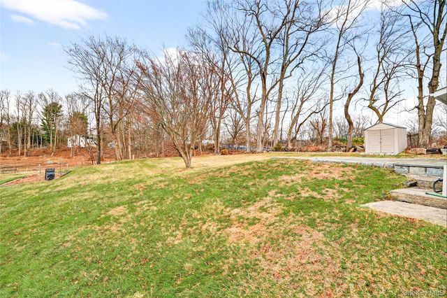 19 Indian Trail, White Plains, NY 10603