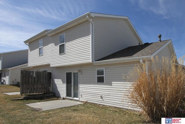 2404 Ramsey Road, Lincoln, NE 68528