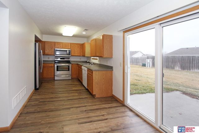 2404 Ramsey Road, Lincoln, NE 68528