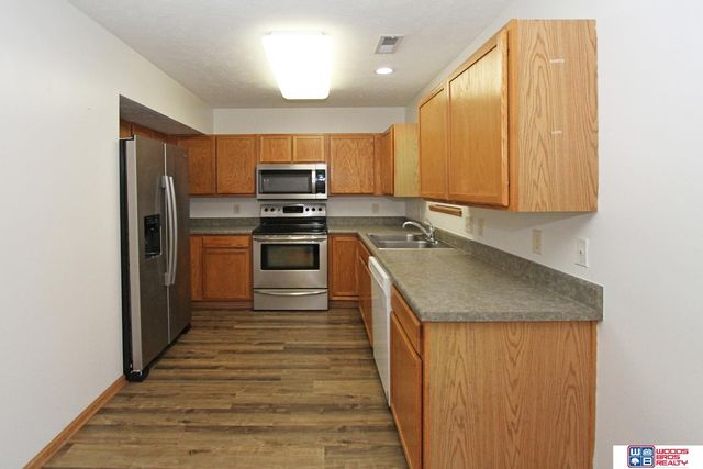 2404 Ramsey Road, Lincoln, NE 68528