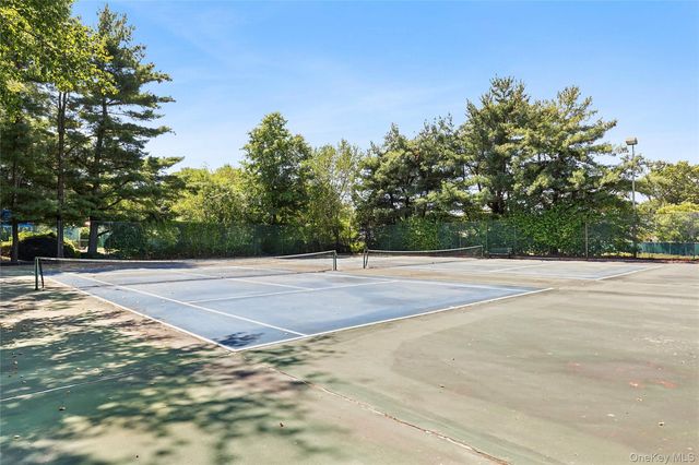 41 Richmond Boulevard 2B, Ronkonkoma, NY 11779