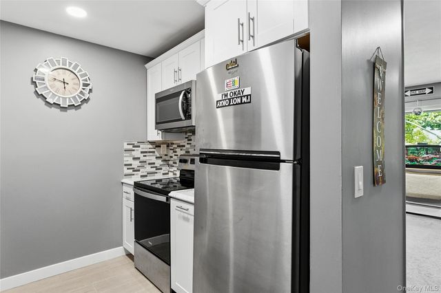 41 Richmond Boulevard 2B, Ronkonkoma, NY 11779