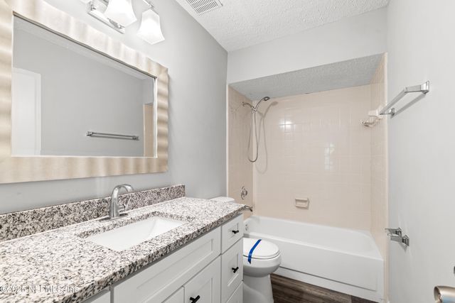 2607 SANDY HOLLOW Drive, Middleburg, FL 32068