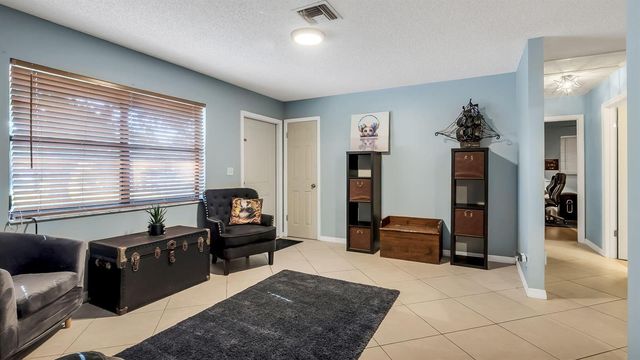 5298 2nd Road, Lake Worth, FL 33467