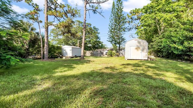 5298 2nd Road, Lake Worth, FL 33467