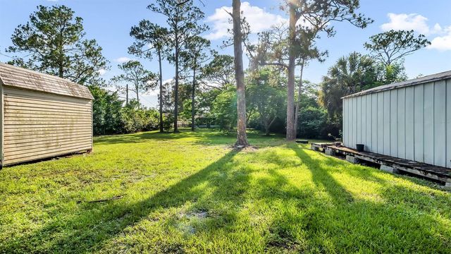 5298 2nd Road, Lake Worth, FL 33467