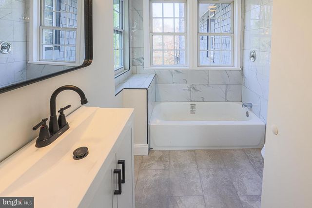 2606 QUEEN ANNE RD, Baltimore, MD 21216