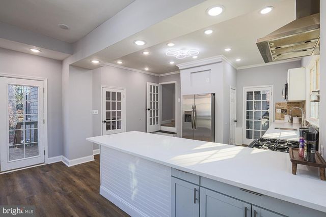 2606 QUEEN ANNE RD, Baltimore, MD 21216