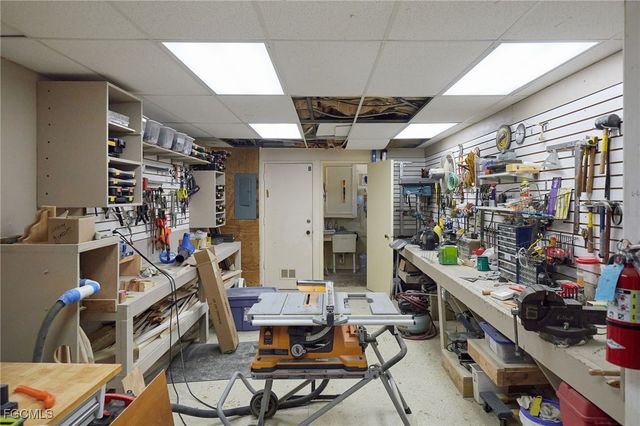 5773 Bass CIR, Fort Myers, FL 33919