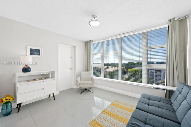 1620 S Ocean Blvd 6L, Lauderdale By The Sea, FL 33062