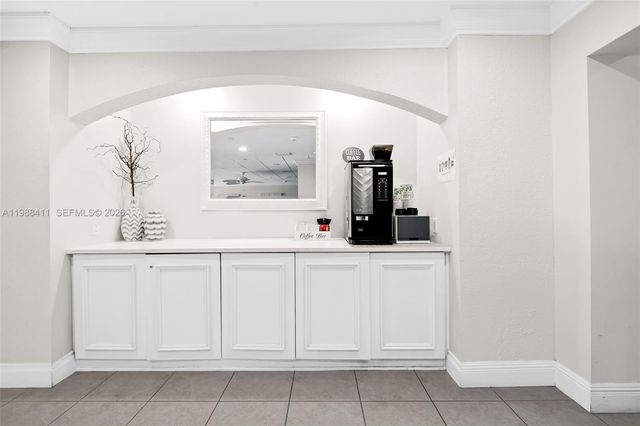 1620 S Ocean Blvd 6L, Lauderdale By The Sea, FL 33062