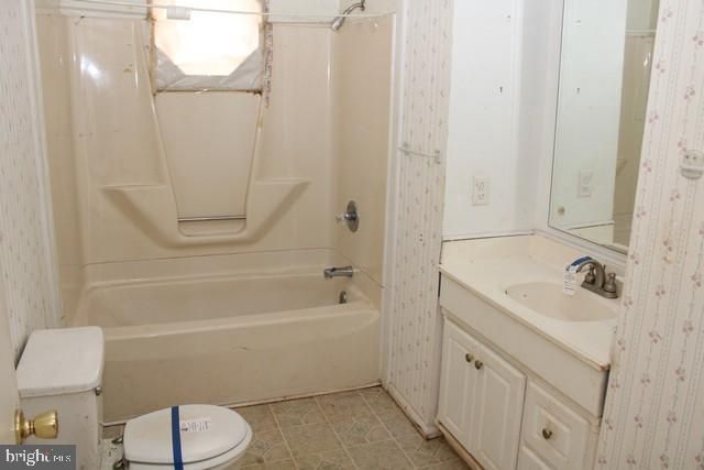 12228 BLUE MOUNTAIN AVENUE, Waynesboro, PA 17268