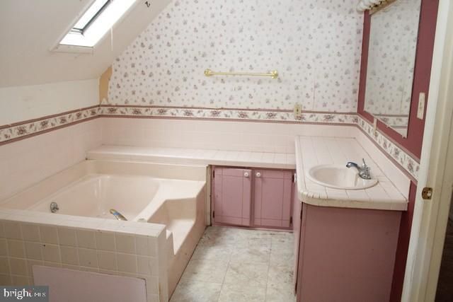 12228 BLUE MOUNTAIN AVENUE, Waynesboro, PA 17268