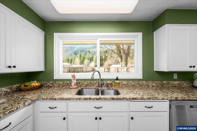 77038 Westridge Av, Westfir, OR 97492