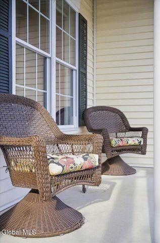 8 Cathywood Court, Clifton Park, NY 12065