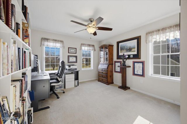 8 Cathywood Court, Clifton Park, NY 12065