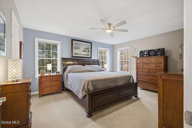 8 Cathywood Court, Clifton Park, NY 12065