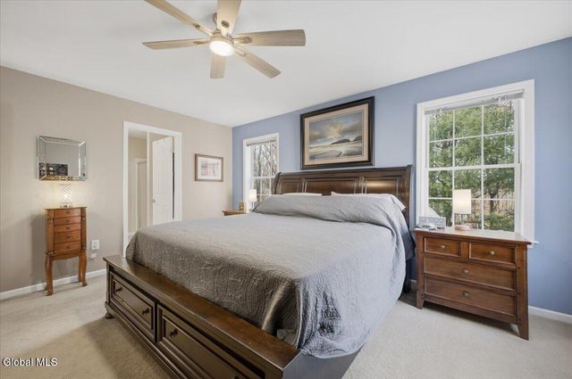 8 Cathywood Court, Clifton Park, NY 12065